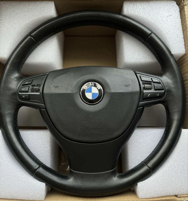 Оригинален волан BMW F10