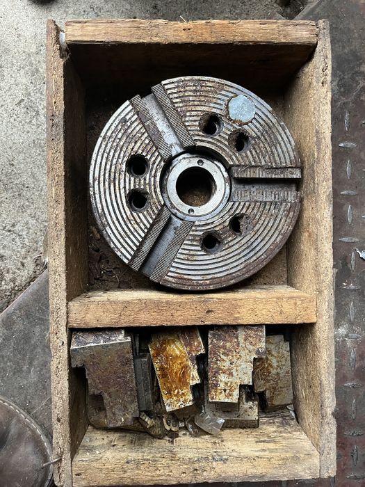 De vînzare universal strung nou.