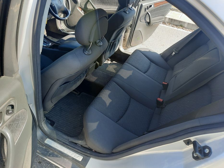 Мерцедес C 180 бензин-газ автоматик Десен волан