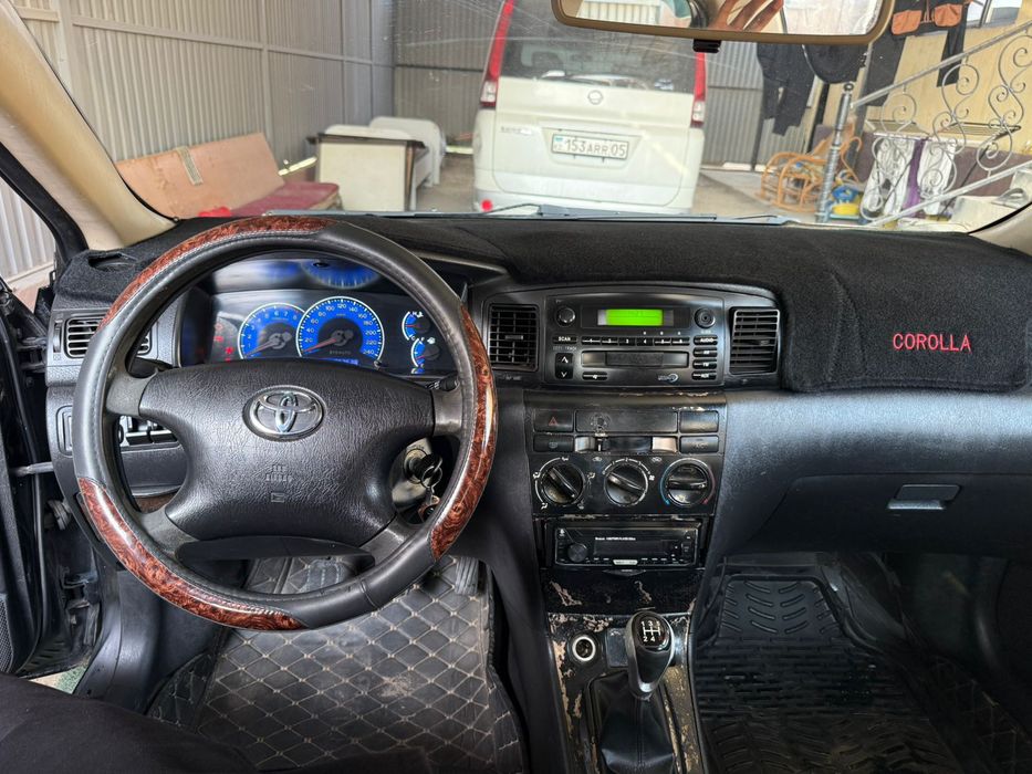 BUD F-7 (Тоёта королла аналог)