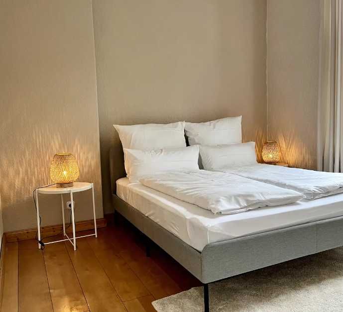 Дава се под наем Двустаен апартамент в Пловдив, Кършияка - 60 кв.м за 230 € - Снимка #2