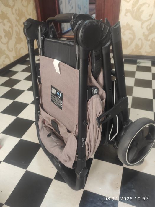 Детская коляска от 0-3 лет"Bravo"