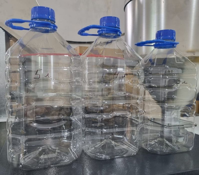 ПЭТ. Бутылки 5 л. Бутылки .4 л. Бутылки. 3 л . Бутылки