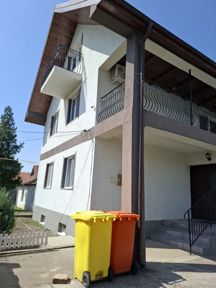 Vând/Schimb vila moderna Sannicolau Mare-Apartament 3 camere TM