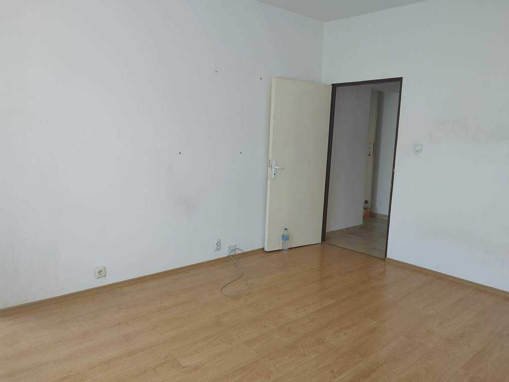 Дава се под наем Тристаен апартамент в София, Овча купел 1 - 74 кв.м за 408 € - Снимка #9