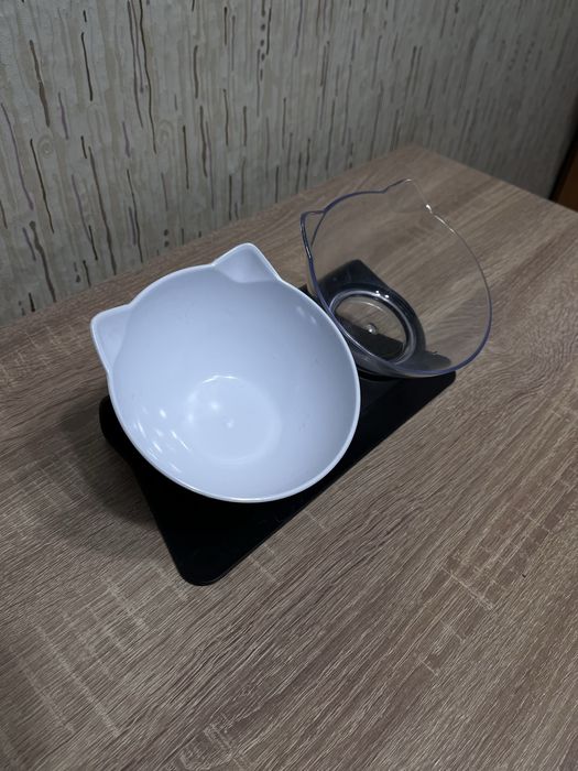 Продам миски для кошек