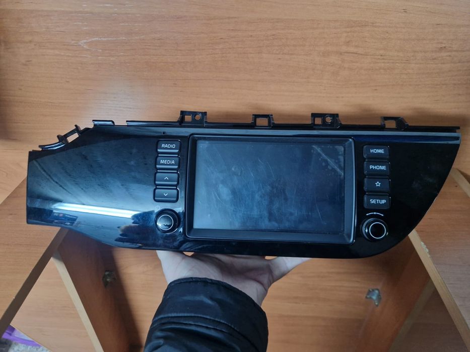 Штатная магнитола киа рио x-line 2019