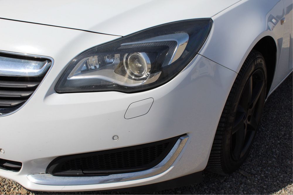 Opel insignia limuzina 1.6 CDTI