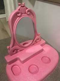 Детска тоалетка в розово