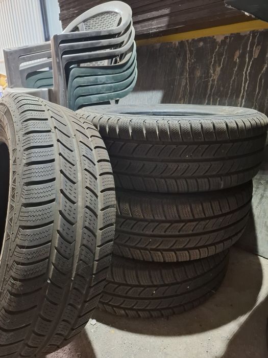 Continental VancoWinter 2 - IARNA - 205/65/R16C