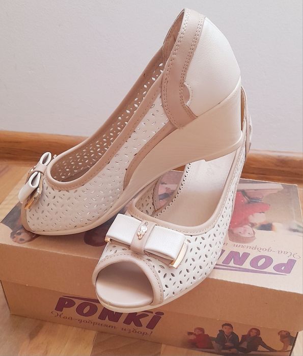 Дамски чехли 36 номер  и Дански проленти обувки 36н.