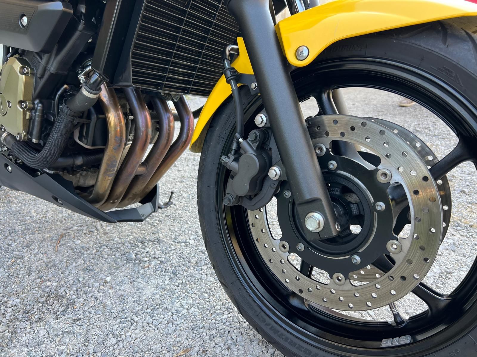 Yamaha xj6  2011