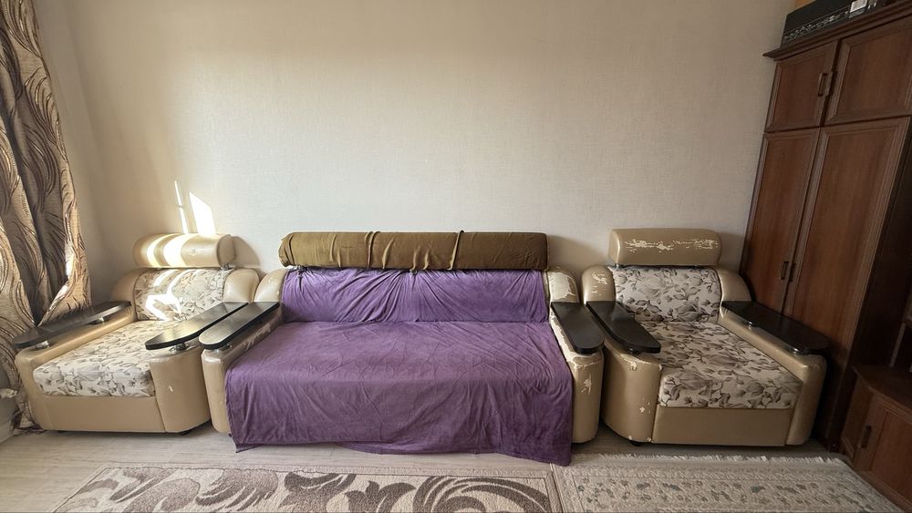 Диван кресло.        .