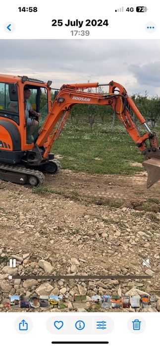 Escavator Doosan DX27z.