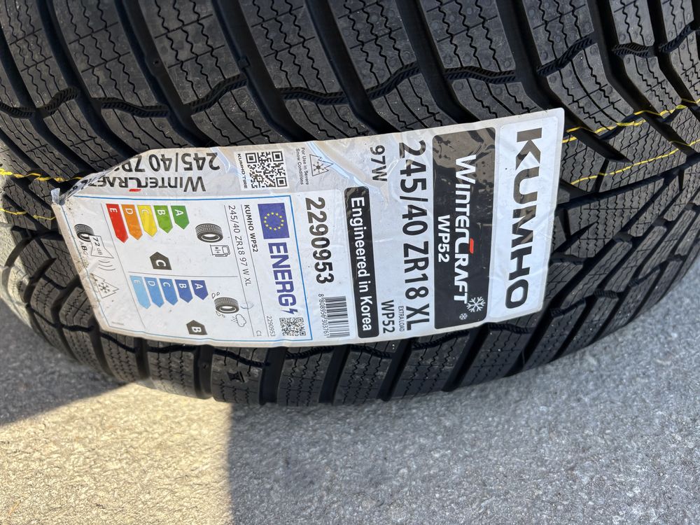 Зимни гуми 245/45/18 - Kumho Wintercraft WP52