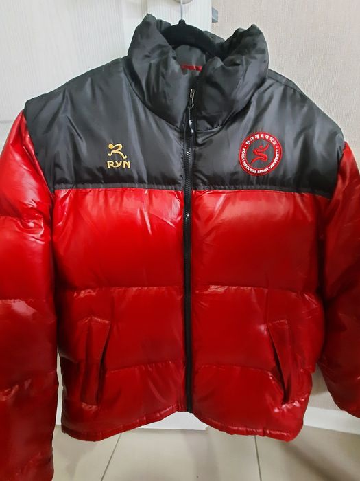 Продам пуховик (Корея) унисекс