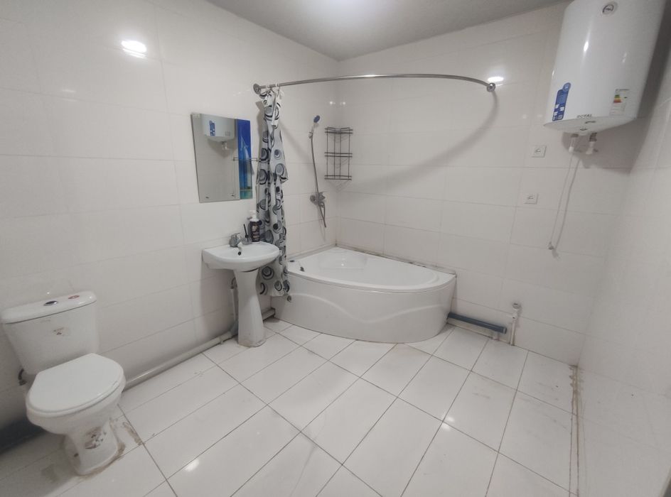 Fargʻona shaxar eco siti Zarur boʻlgani uchun sotilyapti kiridedi yoq