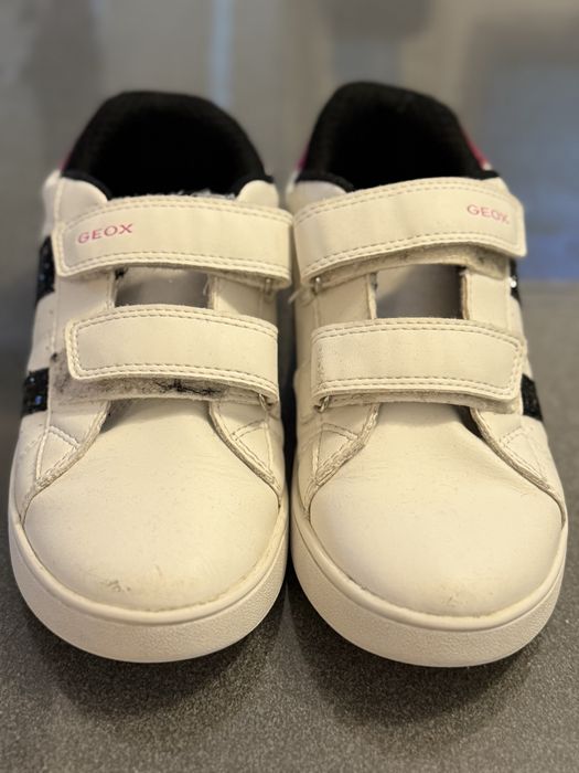 Adidasi/ tenesi Geox cu scai marimea 33