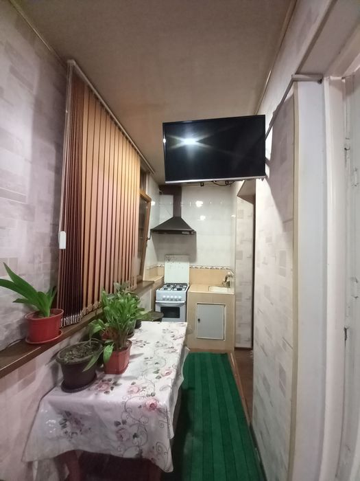 Юнусабад 8 кв.  2/3/4 Продаётся квартира