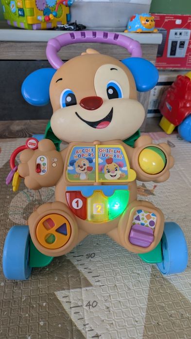 Проходилка уокър Кученцето на Fisher Price