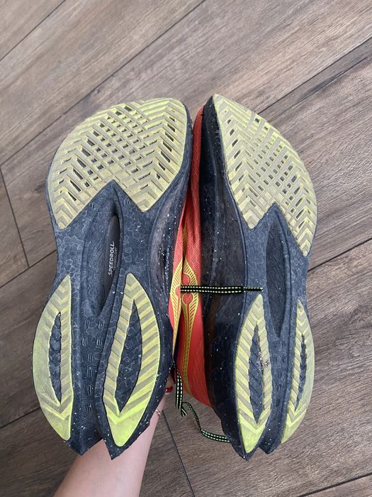 Saucony размер 44
