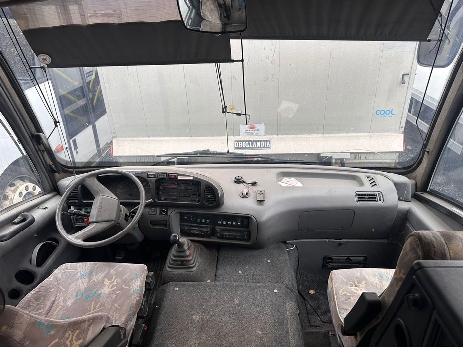 Toyota Caetano Bus 27 locuri