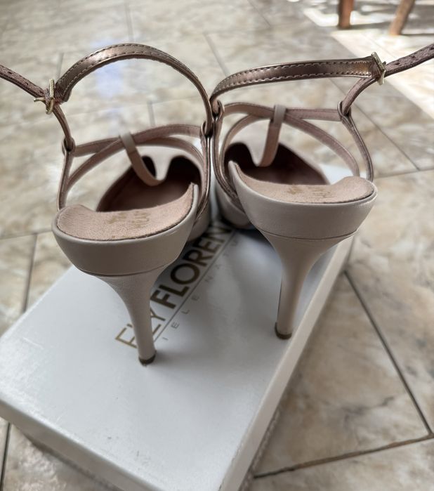 Sandale Tamaris de piele