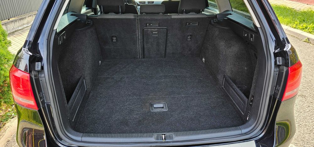 VÂND Wolksvagen Passat 2011