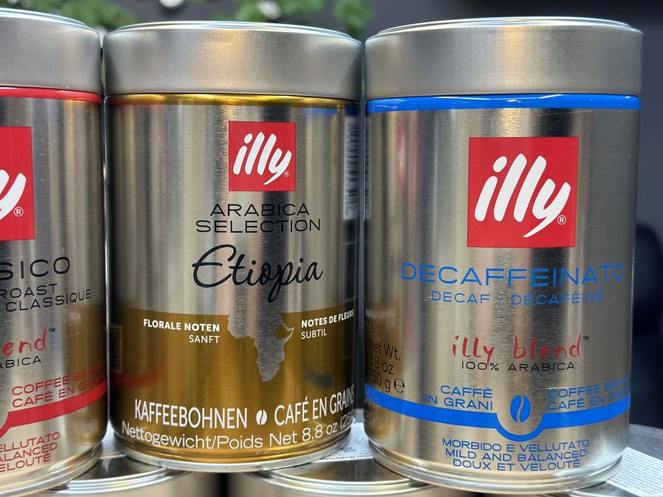 Cafea boabe illy o cutie 250g 48lei
