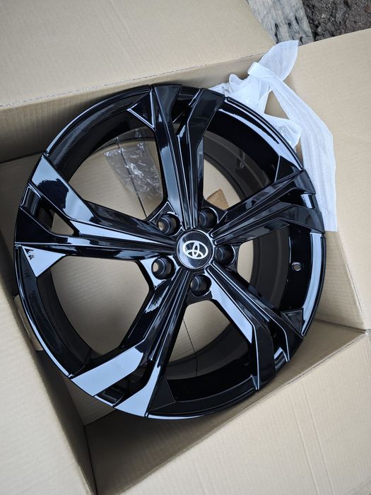 Jante de aliaj pentru toyota pe 18 marca rc wheels  model dalton