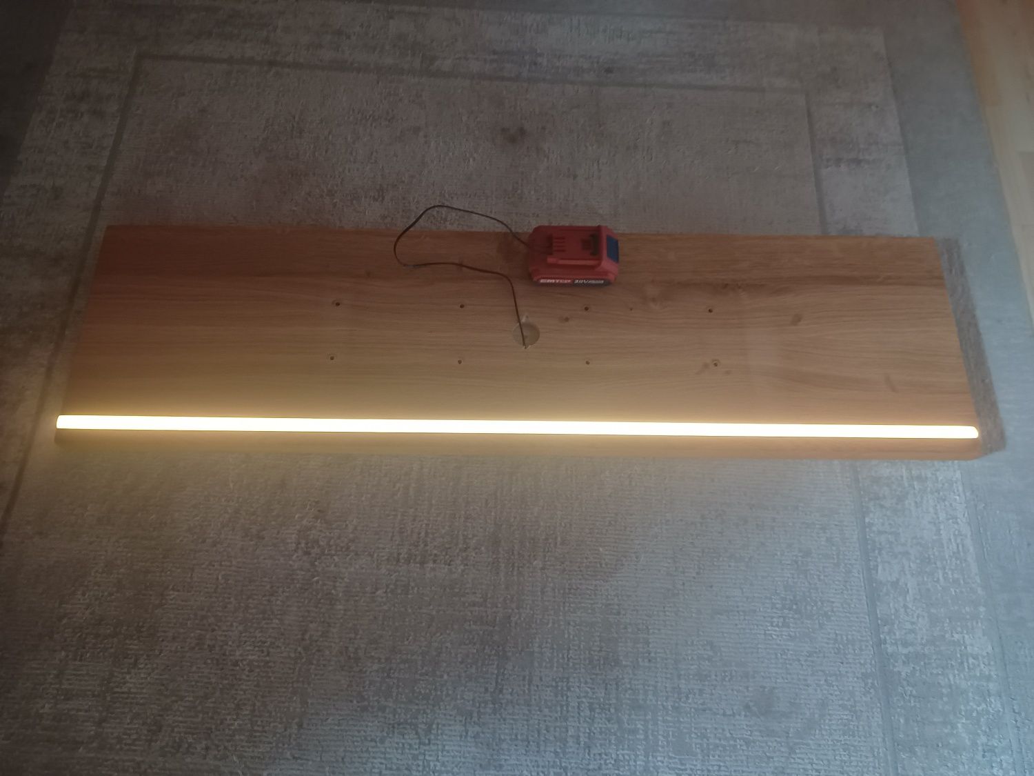 Trepte cu led incorporat