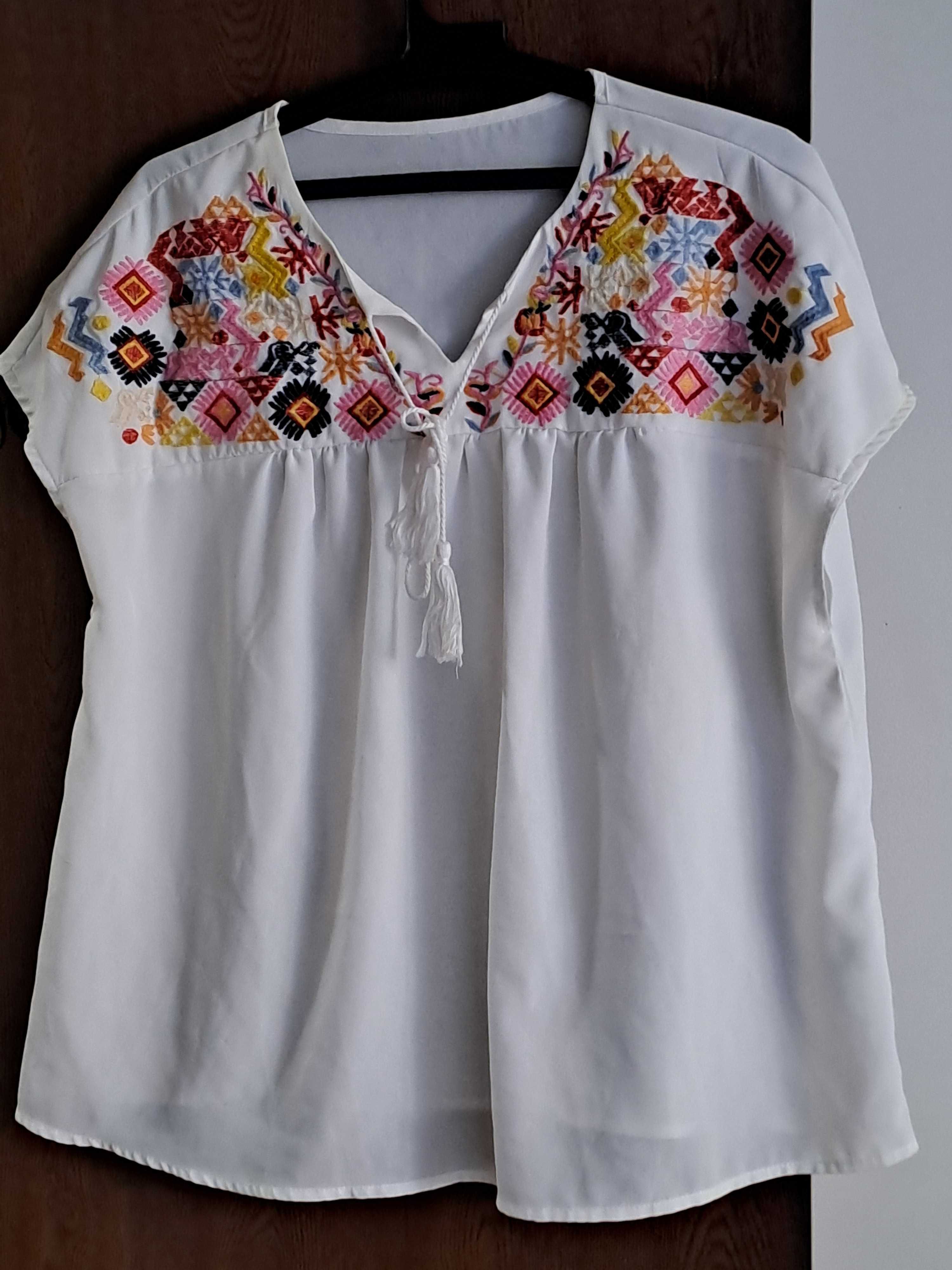 Bluza alba cu model floral L