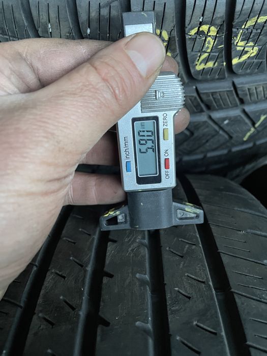 Anv vara 215/45/17 Bridgestone/Continental