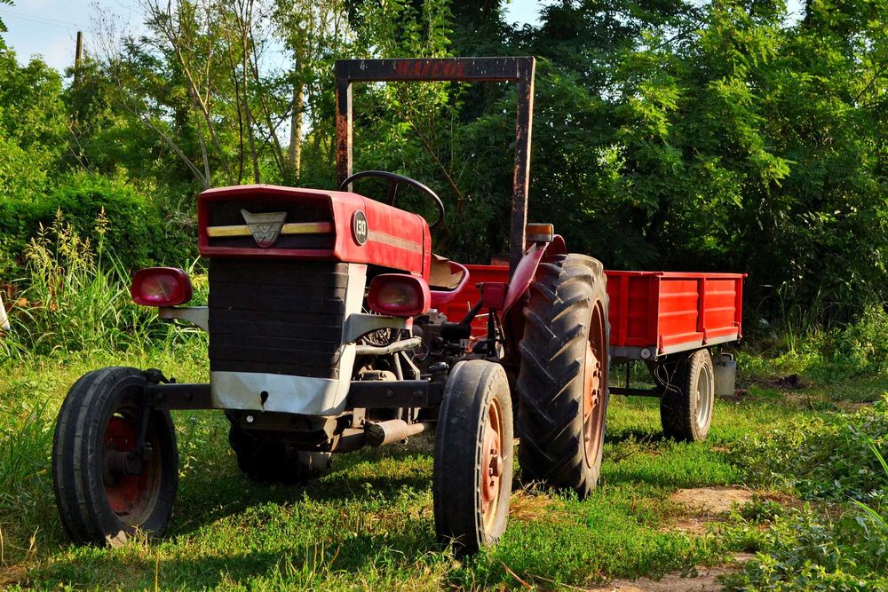Vand tractor de dimensiuni mici