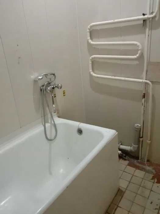 Продаётся 1/1/4 ТТЗ-1 Среднее состояние 38м2 Ориентир 210 школа