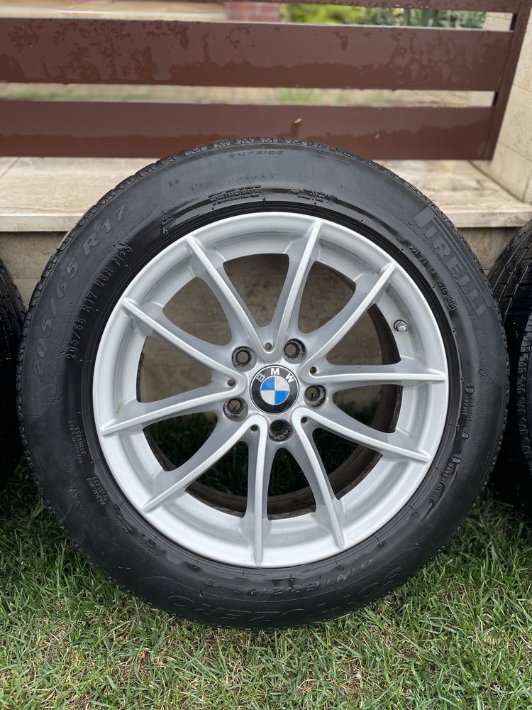 Jante bmw 205 65 R17 cu caucicuri de iarna 5x120 x3,e90,f10,f25,f26