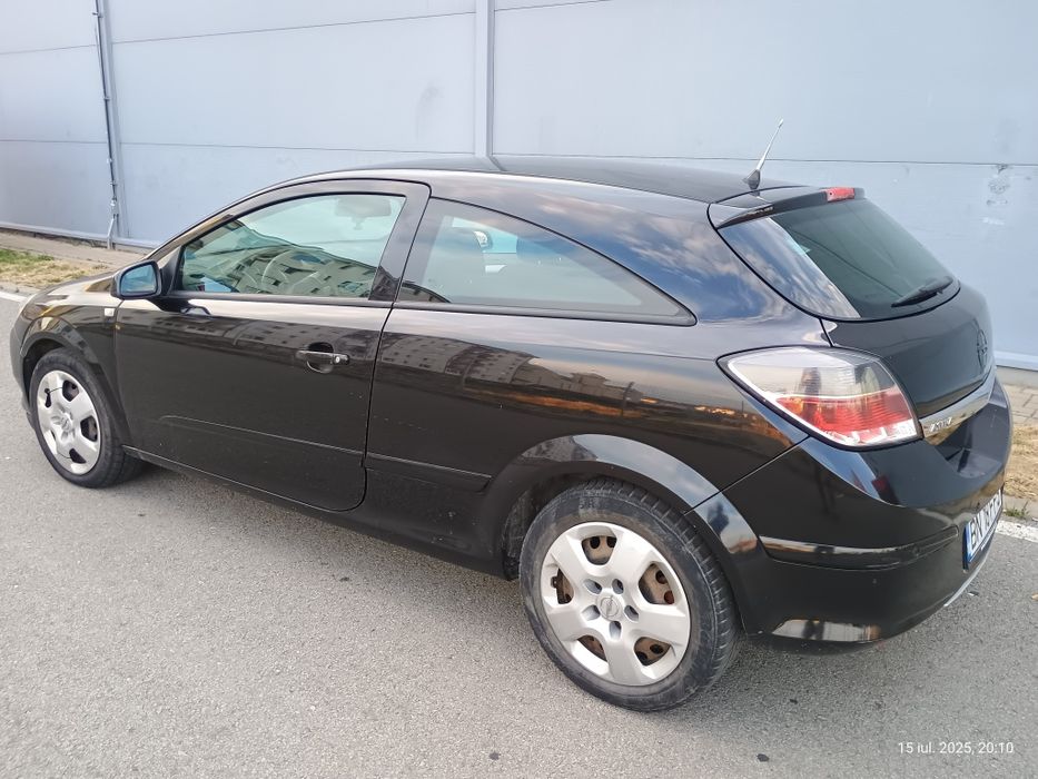 Opel Astra GTC 1.9