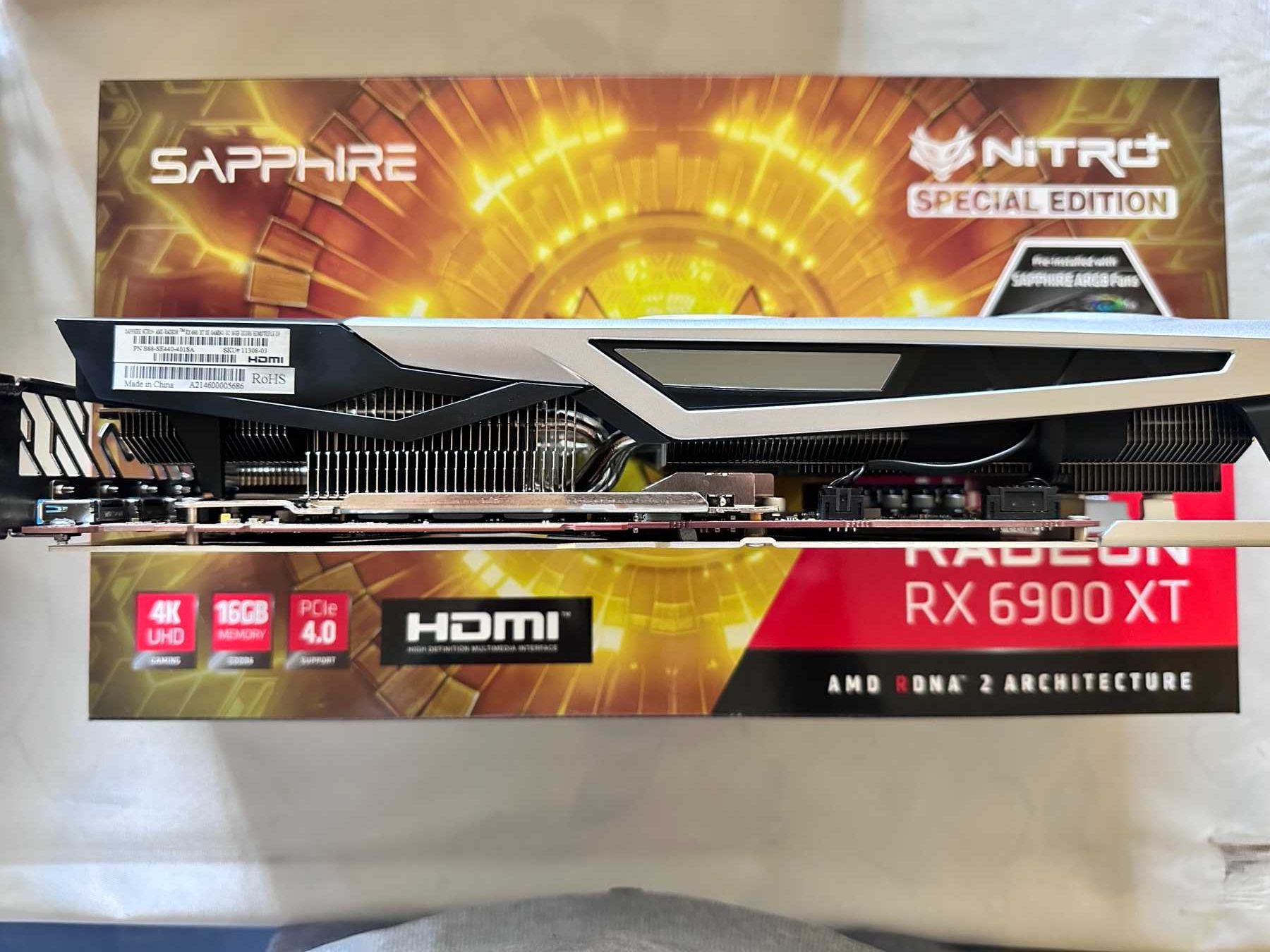 Видео карта Sapphire NITRO+ RX 6900 XT Special Edition OC