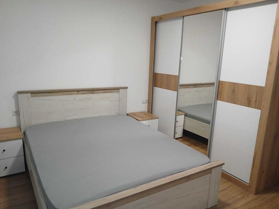 Apartament de închiriat 2 camere str Grănicerilor nr 21