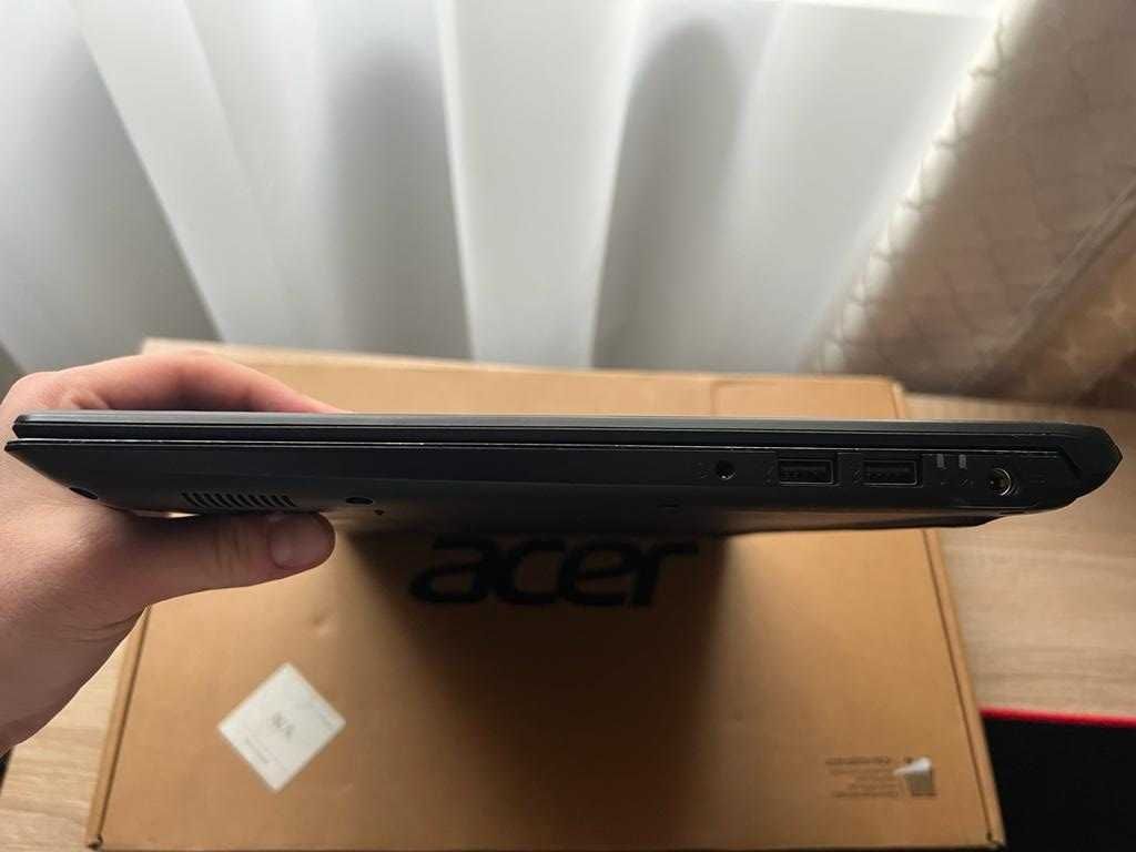 Laptop Acer Aspire 5 A515-51G-51D3