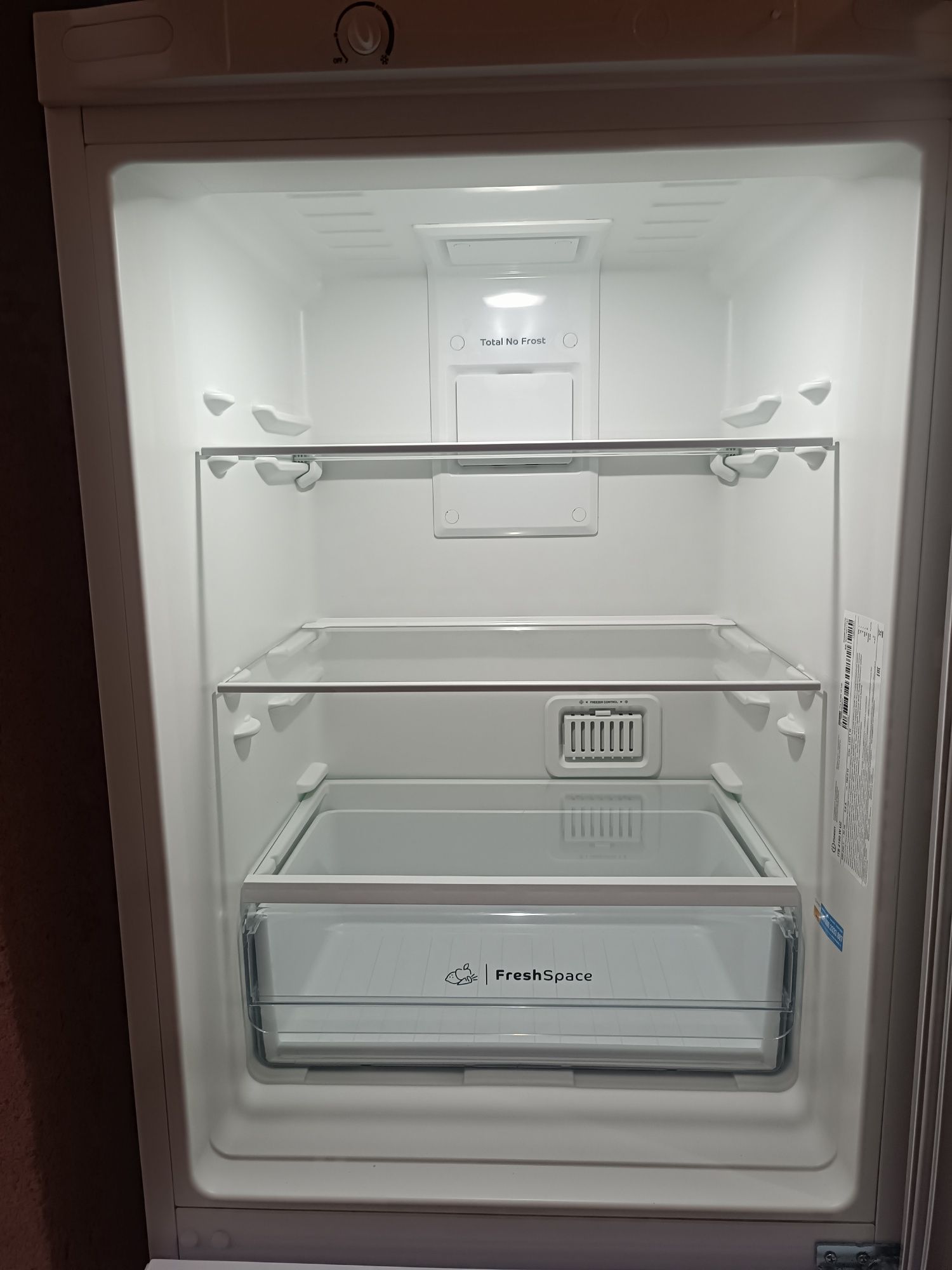 Model...Indesit.