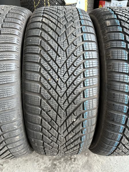 235/55/18 PIRELLI 4бр