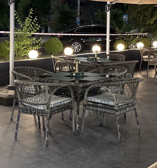 Терасный стол стул комплект сотилади кафеларга ва уйга яхши