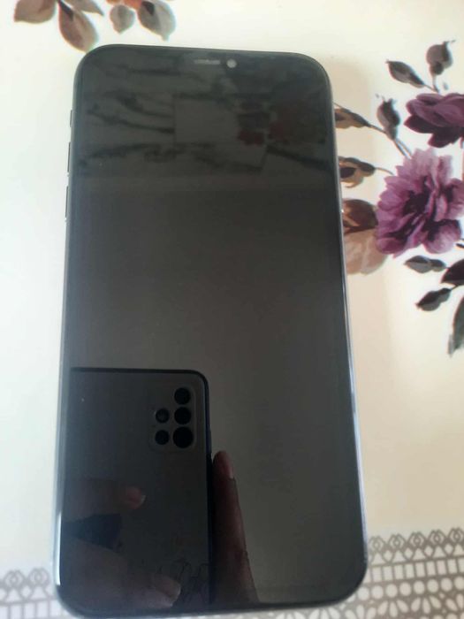 Schimb iphone 11, 64GB  cu baterie schimbata, 99%