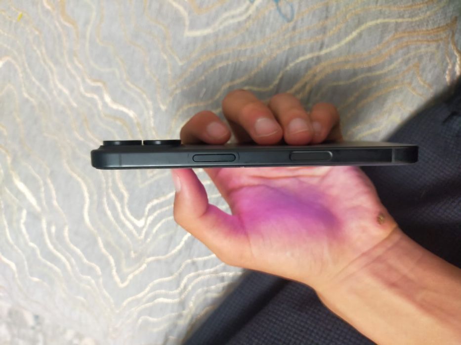 Айфон 16 прдается