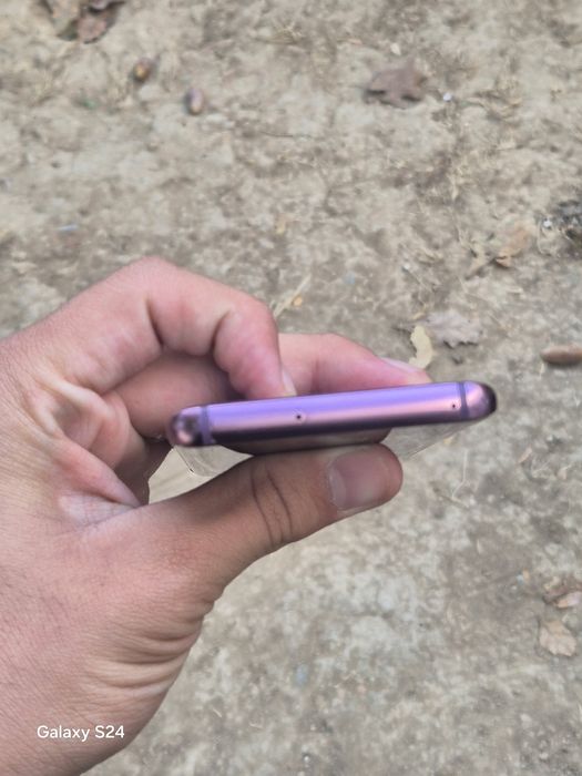 Samsung Galaxy S9 60$
