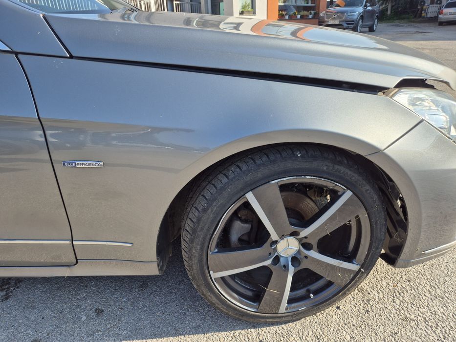 Ляв десен калник Мерцедес Ц207 купе Mercedes E class C207 coupe