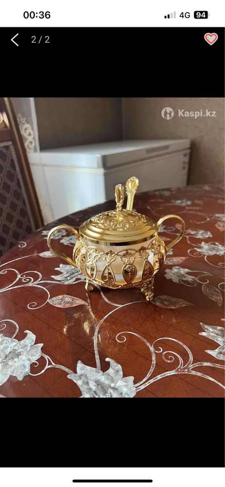 Сахарница золотая