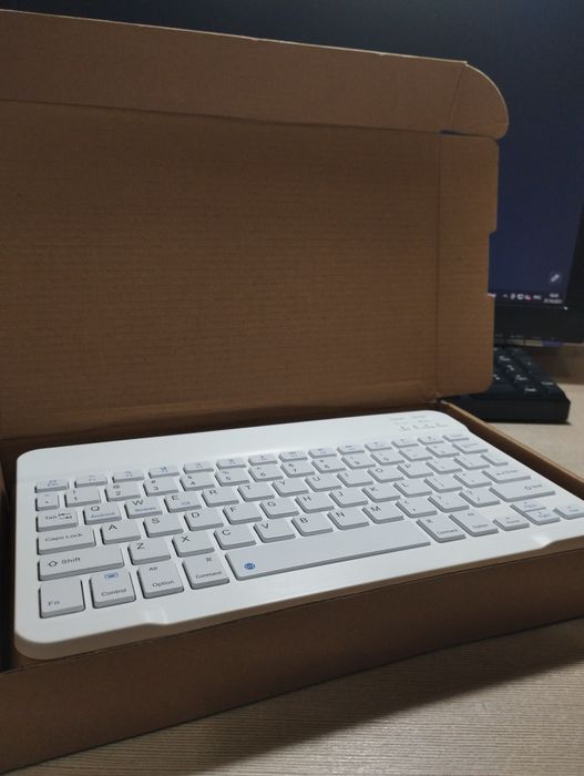 Клавиатура для IPad