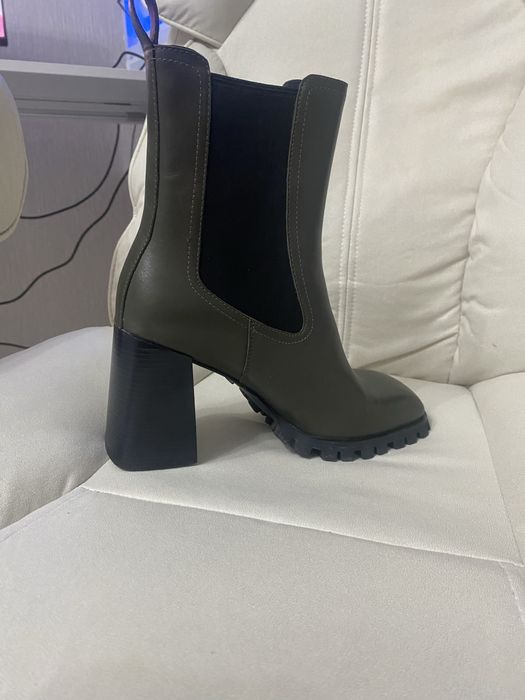 Ботинки 39 размера